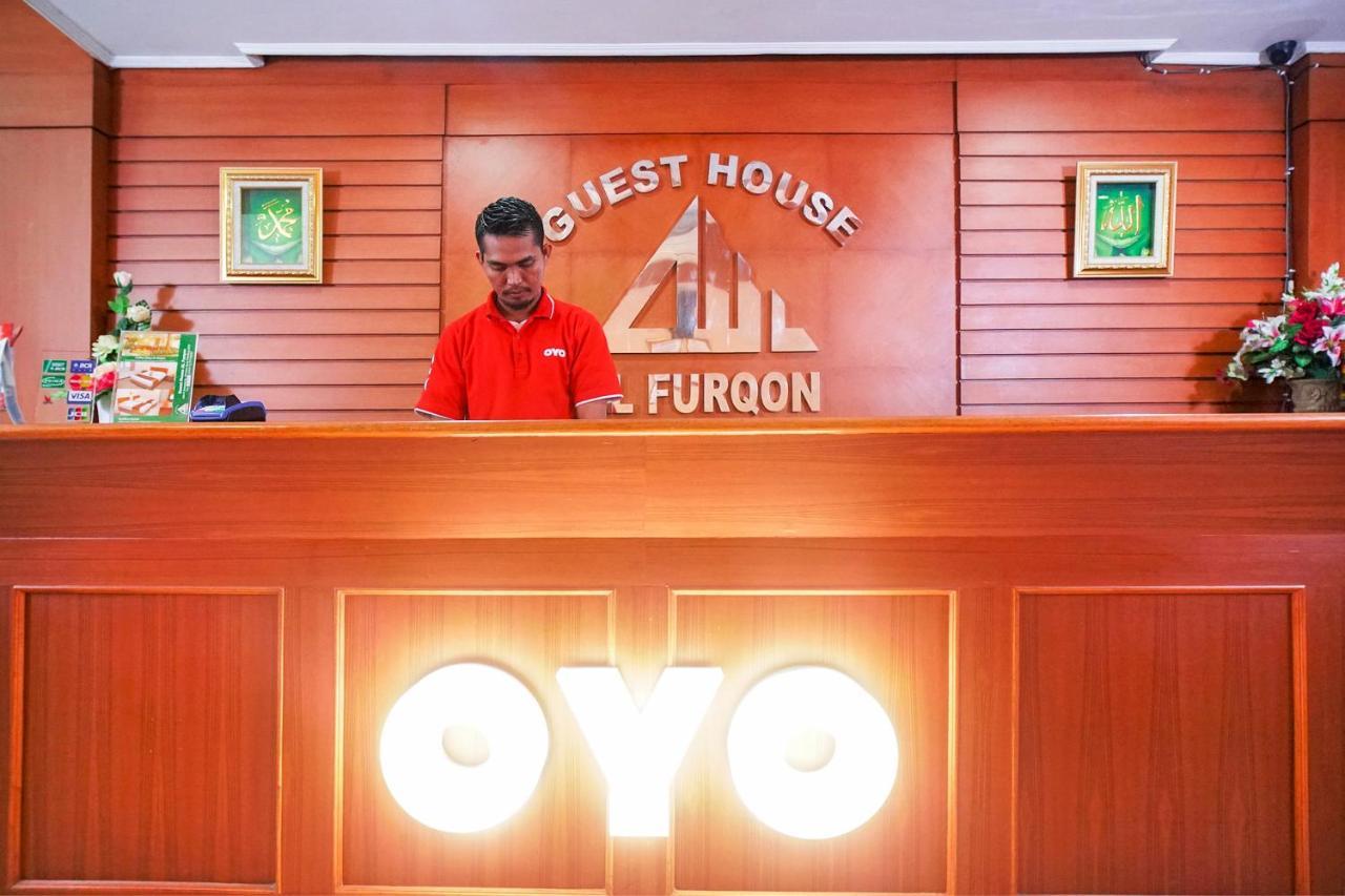 โอโย 142 โฮเต็ล อัลฟูร์กอน ชาเรียะฮ์ Hotel ปาเลมบัง ภายนอก รูปภาพ