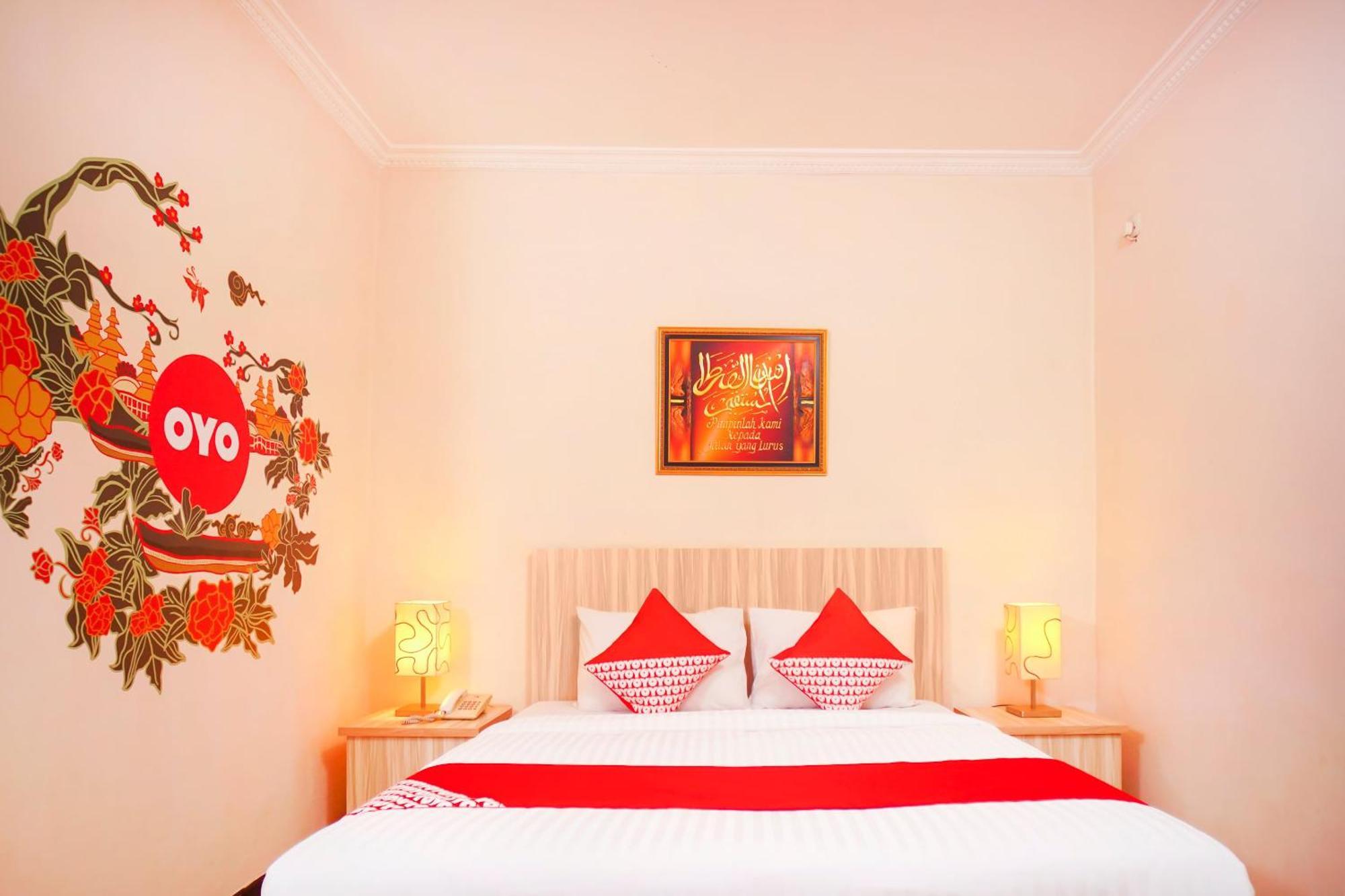 โอโย 142 โฮเต็ล อัลฟูร์กอน ชาเรียะฮ์ Hotel ปาเลมบัง ภายนอก รูปภาพ