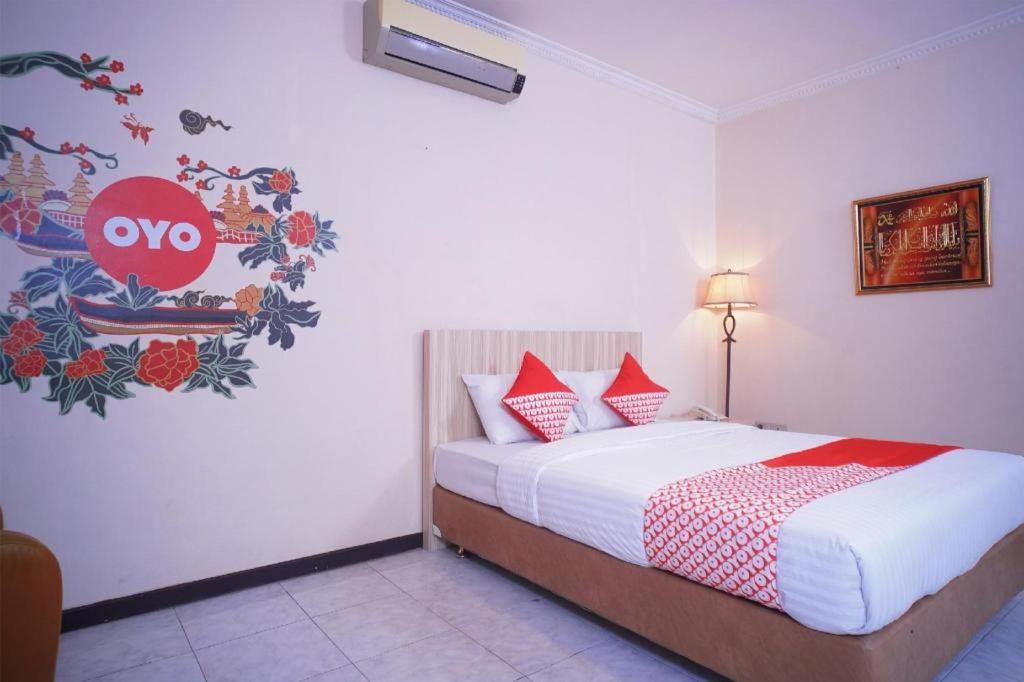 โอโย 142 โฮเต็ล อัลฟูร์กอน ชาเรียะฮ์ Hotel ปาเลมบัง ภายนอก รูปภาพ